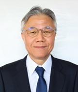 李 博文 病院長
