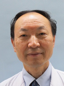 加藤　智栄　病院長